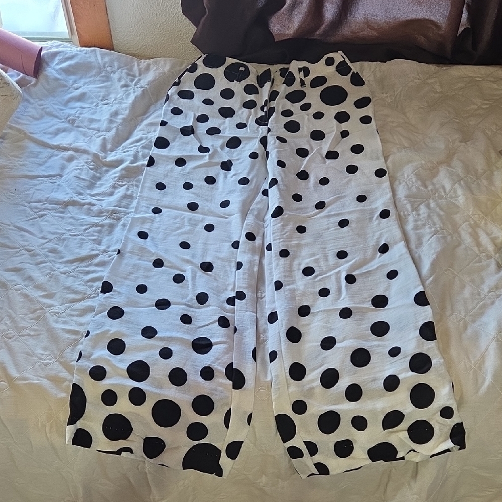 Chico's Black and White Polka Dot Wide Leg Pants Sz 00